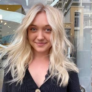 Meet your Posher, Sierra